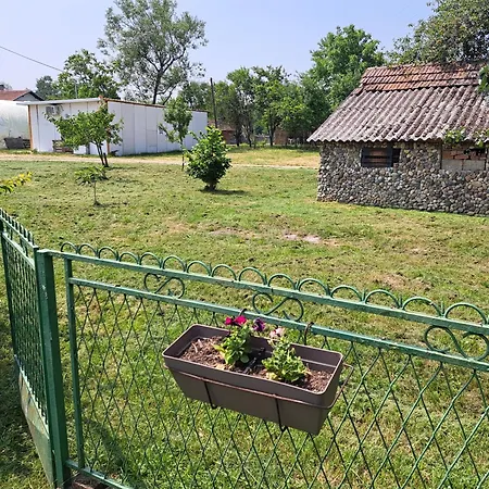 Of Nature - Kuca Prirode *