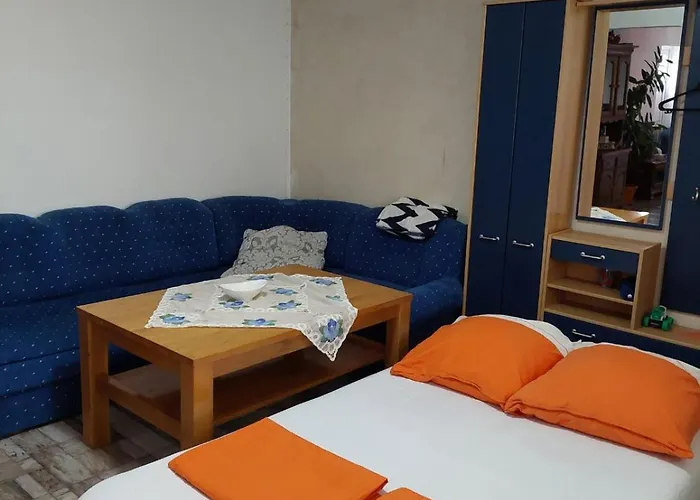 Of Nature - Kuca Prirode